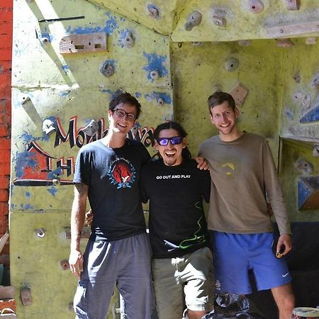 חוארז Monkeywasi Climbing Hostel מראה חיצוני תמונה