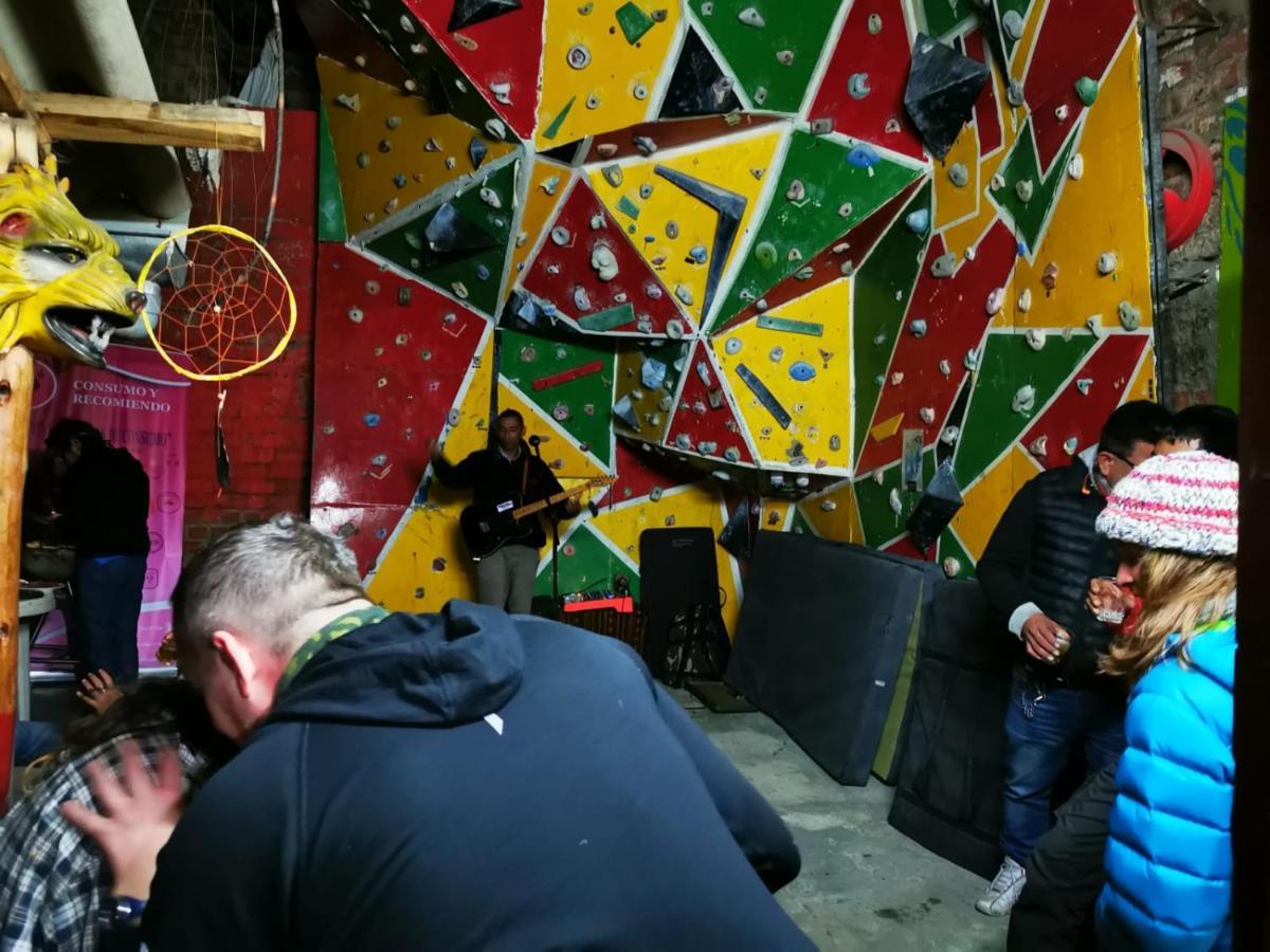 חוארז Monkeywasi Climbing Hostel מראה חיצוני תמונה